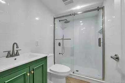 257 East 28th Street, Brooklyn, NY 11226 - Photo 17