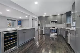 31-14 Healy Ave, Far Rockaway, NY 11691 - Photo 9