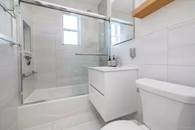 194 Smith Street #1K, Freeport, NY 11520 - Photo 15