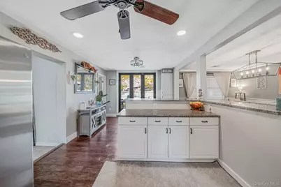 3 Vee Jay Drive, Shoreham, NY 11786 - Photo 11