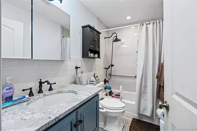 37 Beachwood Drive, Babylon, NY 11702 - Photo 19