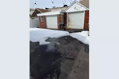 21 Beechwood Avenue, Port Washington, NY 11050 - Photo 11