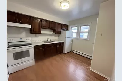 21 Beechwood Avenue, Port Washington, NY 11050 - Photo 9