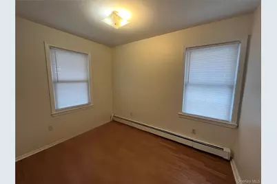 21 Beechwood Avenue, Port Washington, NY 11050 - Photo 15