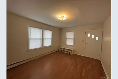21 Beechwood Avenue, Port Washington, NY 11050 - Photo 5