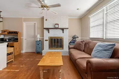 6 White Birch Drive, Babylon, NY 11702 - Photo 11