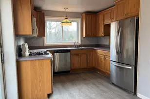 3 Davis Rd, Poughkeepsie, NY 12603 - Photo 9