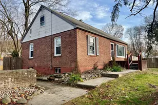 3 Davis Rd, Poughkeepsie, NY 12603 - Photo 3