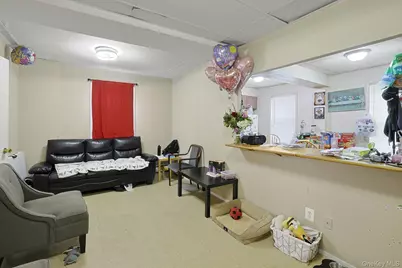 91 Ferris Avenue, White Plains, NY 10603 - Photo 3