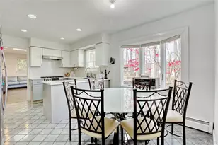 7 Hawk St, Chestnut Ridge, NY 10977 - Photo 7