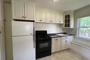 293 W Shore Rd, Huntington, NY 11743 - Photo 5