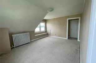 293 W Shore Rd, Huntington, NY 11743 - Photo 9