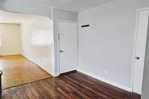 1022 E 211th St, Bronx, NY 10469 - Photo 5