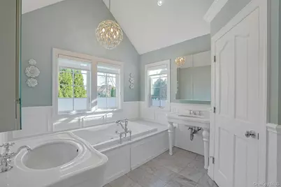 450 Westlake Drive, Valhalla, NY 10595 - Photo 27