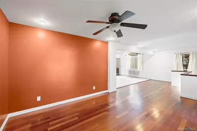 10 Queen Drive, Sound Beach, NY 11789 - Photo 5