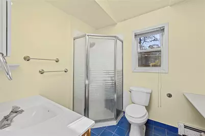 10 Queen Drive, Sound Beach, NY 11789 - Photo 25