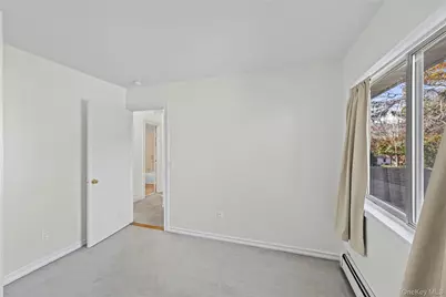 10 Queen Drive, Sound Beach, NY 11789 - Photo 23