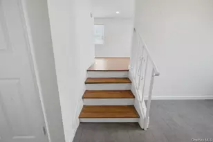 651 Americus Ave, Patchogue, NY 11772 - Photo 5