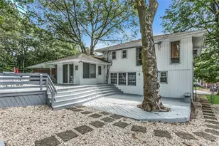 29 Elmwood Ct, Plainview, NY 11803 - Photo 21