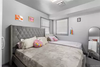 67 Harts Avenue, Roosevelt, NY 11575 - Photo 7