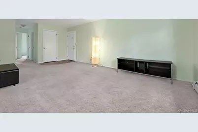 66 Parkside Drive #66, Suffern, NY 10901 - Photo 9