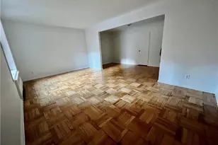 4 Windsor Terrace, White Plains, NY 10601 - Photo 9