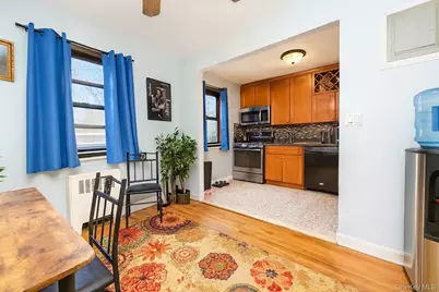 6 West Mill Drive #2D, Great Neck, NY 11021 - Photo 11