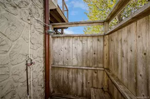 155 Essex St, Montauk, NY 11954 - Photo 11