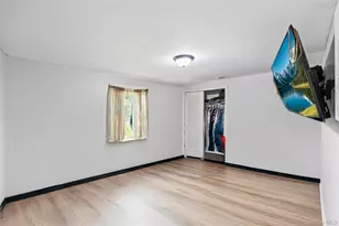 1113 Joselson Ave, Bay Shore, NY 11706 - Photo 19