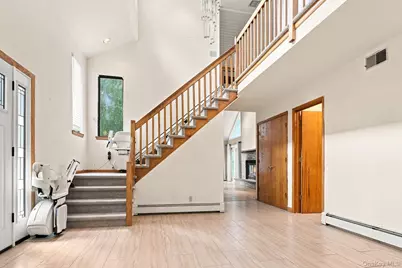 8 Cobbling Rock Drive, Katonah, NY 10536 - Photo 5