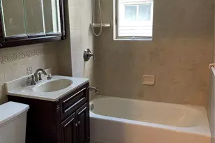 78-45 79th Pl, Glendale, NY 11385 - Photo 17