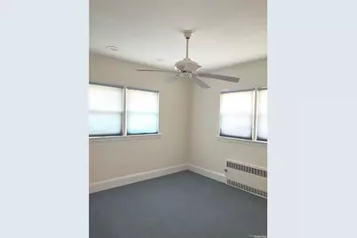 307 Magnolia Boulevard #Upper, Long Beach, NY 11561 - Photo 11