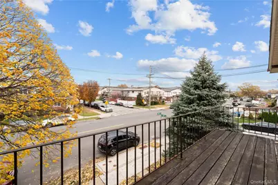 7920 149th Avenue, Ridgewood, NY 11414 - Photo 9