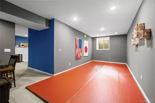 38 Hamlet Dr, Mount Sinai, NY 11766 - Photo 31