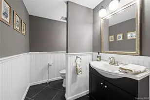 38 Hamlet Dr, Mount Sinai, NY 11766 - Photo 33