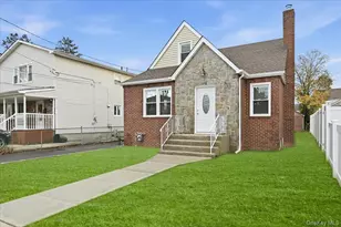 253 William St, West Hempstead, NY 11552 - Photo 37