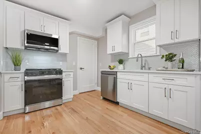 253 William Street, West Hempstead, NY 11552 - Photo 7