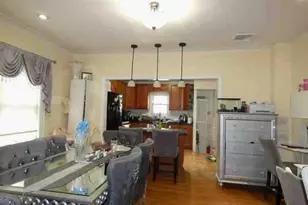 9446 226th St, Floral Park, NY 11001 - Photo 15