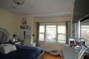 9446 226th St, Floral Park, NY 11001 - Photo 17