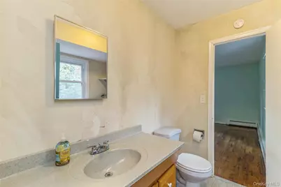 15 Mobrey Lane, Smithtown, NY 11787 - Photo 13