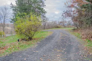 10037 9W Rte, Athens, NY 12015 - Photo 19