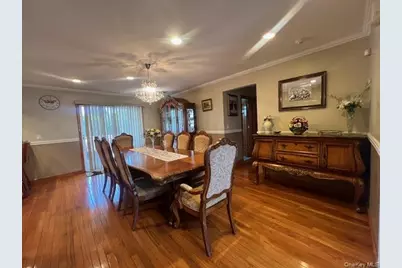 2548 Columbus Avenue, North Bellmore, NY 11710 - Photo 13