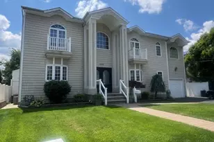 2548 Columbus Ave, North Bellmore, NY 11710 - Photo 3