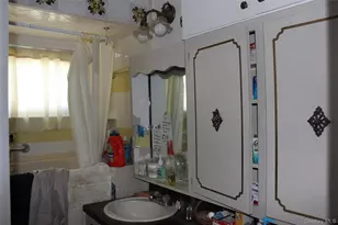 248 Twin Ln E, Wantagh, NY 11793 - Photo 7