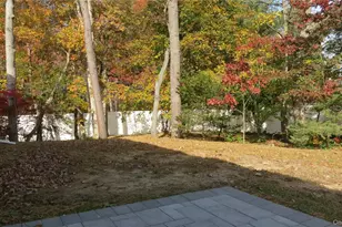 1 Eliot Dr, Lake Grove, NY 11755 - Photo 17