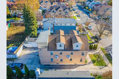 24563 61st Avenue, Little Neck, NY 11362 - Photo 3