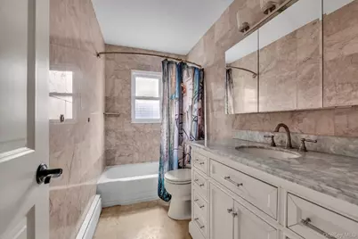 65 Reyam Road, Lynbrook, NY 11563 - Photo 19