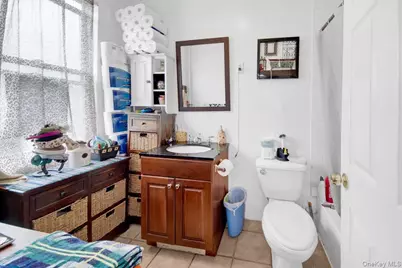 14 Bartels Place, New Rochelle, NY 10801 - Photo 17