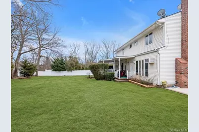 3711 Berne Road, Wantagh, NY 11793 - Photo 23