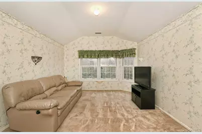 79 Lakebridge Drive S, Kings Park, NY 11754 - Photo 15